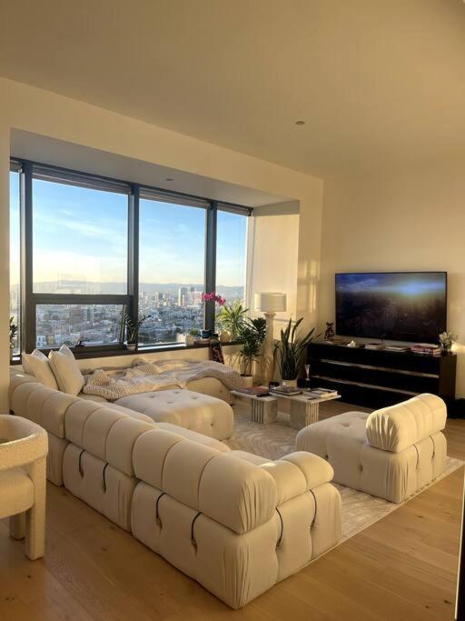 Luxury Highrise Condo Downtown La Los Angeles Exterior foto